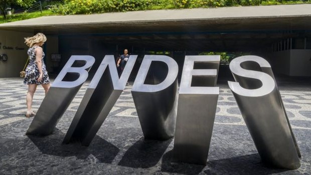 BNDES autoriza  a renegociação de crédito rural para custeio e investimento tomado por produtores rurais e cooperativas em razão da estiagem que afetou o RS